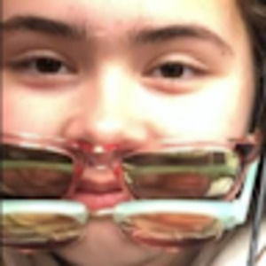 Meet your Posher, Holly